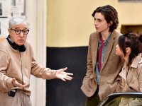 Woody Allen accusa Timothée Chalamet di averlo rinnegato per vincere un Oscar