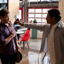 Jexi: Adam Devine durante una scena del film