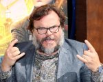 Jack Black debutta su Tik Tok con una folle danza in stivali e cappello da cowboy