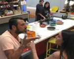 Grande Fratello Vip 2020, rissa sfiorata tra Teresanna Pugliese e Sossio Aruta con insulti e offese
