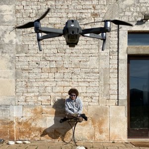 Tommy e l'asta dei cervelli ribelli: una scena del film