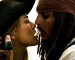 Pirati dei Caraibi - La maledizione del forziere fantasma: Orlando Bloom e quel bacio tra Jack e Elizabeth