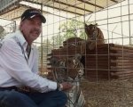 Tiger King: Netflix annuncia la data di uscita dell'after-show con Joel McHale