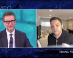 Tiziano Ferro e i concerti, polemiche sui social: 'Fa beneficenza e rinfaccia'