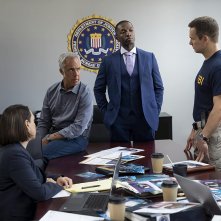 Bosch 6: Jamie Hector e Titus Welliver in una scena