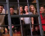 Friends è offensivo? La dittatura del politicamente corretto danneggia la commedia
