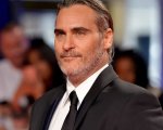 Joaquin Phoenix lancia un appello al governatore di New York: 'Svuotate le carceri per evitare contagi'