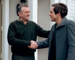 Ti presento i miei, stasera su Italia 1 il film con Robert De Niro e Ben Stiller