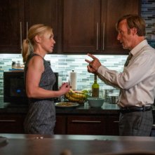 Better Call Saul 5: Bob Odenkirk e Rhea Seehorn nel finale di stagione