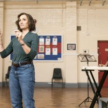 La sfida delle mogli: Kristin Scott Thomas durante  una scena del film