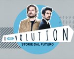 Revolution: Storie dal futuro, il viaggio nel tempo con Francesco Mandelli stasera su Rai2