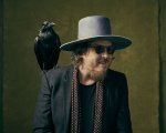 Earth Day 50: Zucchero in una Piazza Colosseo deserta ha eseguito l’inedito Canta la Vita