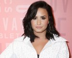 Demi Lovato lancia un fondo per la salute mentale durante l’isolamento