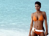 Halle Berry: 'Stavo quasi per morire sul set di 007 La morte può attendere'
