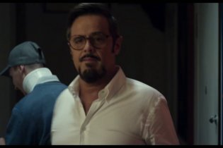 D.N.A  (Decisamente Non Adatti) - Clip - Ritorno A Casa