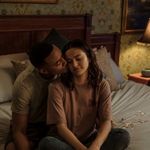 Dangerous Lies: una foto del film