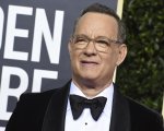 Tom Hanks condivide la foto del suo plasma, donato per aiutare a combattere contro il Coronavirus