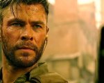 Tyler Rake, Chris Hemsworth ringrazia i fan: 'Lo avete reso il film numero 1 al mondo' (VIDEO)