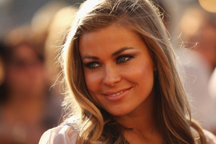 Carmen Electra in tendenza su Pornhub dopo l'apparizione nella serie Netflix The Last Dance