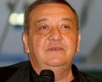 Mimmo Sepe, morto l’attore e caratterista teatrale napoletano