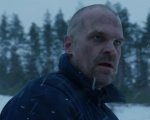 Stranger Things 4: David Harbour anticipa un'incredibile backstory per Hopper