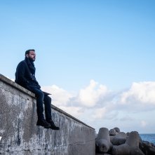 Diavoli: Alessandro Borghi in una scena dell'ottavo episodio della serie Sky