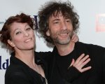 Neil Gaiman, dopo lo strano post sul divorzio: 'Mi hanno hackerato il profilo'