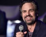 Mark Ruffalo: 'Superati i 50, ho perso tutta la fiducia in me stesso'