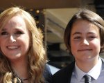 Melissa Etheridge, suo figlio è morto a 21 anni: 'Era dipendente dagli oppiacei'