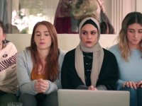 Skam Italia 4, la recensione: La storia di Sana abbatte gli stereotipi sui musulmani in Italia