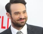 Superman: Charlie Cox avrebbe potuto indossare il mantello invece della maschera di Daredevil