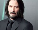 Keanu Reeves: la foto del divo che batte Rob Lowe a basket diventa virale