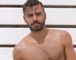 Mario Serpa, il video hot che offende e accende le fan: 'Ma è impazzito?'