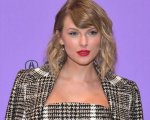 Taylor Swift contro Donald Trump: 'A novembre voteremo per farti lasciare la Casa Bianca'
