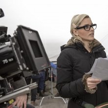 Charlie's Angels: la regista Elizabeth Banks sul set