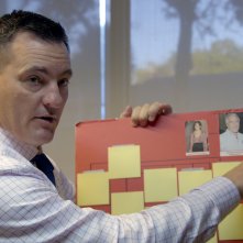 Jeffrey Epstein: soldi, potere e perversione: Brad Edwards in una scena della serie