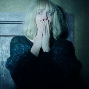 The Turning: Mackenzie Davis in un'immagine del film