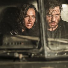 The Last Days of American Crime: Edgar Ramírez e Anna Brewster in  una scena