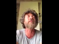 Alessio Boni 'interpreta' la morte di George Floyd in un video che fa discutere