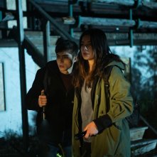 Curon: Margherita Morchio e Federico Russo in una scena