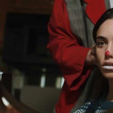 Nevia: Virginia Apicella truccata da clown