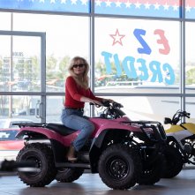 On Becoming a God: un'immagine della serie