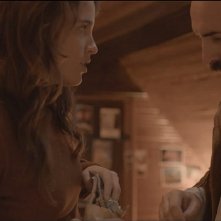 Doppia Pelle: una scena del film con Jean Dujardin, Adèle Haenel