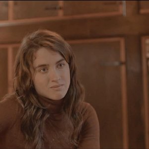 Doppia Pelle: Adèle Haenel in una scena del film