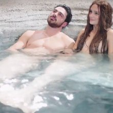 Michele Morrone in una scena di Sirene