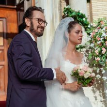 E' per il tuo bene: Marco Giallini  e Matilde Gioli in una scena del film