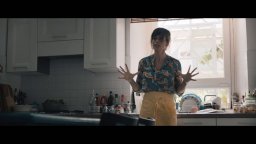 E' Per Il Tuo Bene -  Clip 11