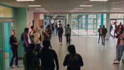 L'anno Che Verrà - Clip 1