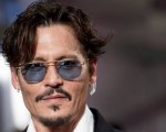 Johnny Depp accusato di aver nascosto SMS che dimostrano l'acquisto di droga