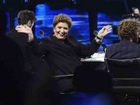 Mara Maionchi, il marito scrive 'Su Rai1 ci sono troppi gay' ma lei lo sgrida sonoramente
